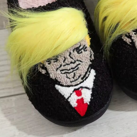 Funny Gift Trump Wig Plush Slippers Indoor Outdoor US Size 9-10 Men's - Picture 2 of 5